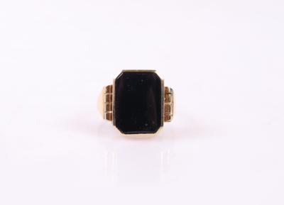 Onyx Ring - Klenoty a Hodinky