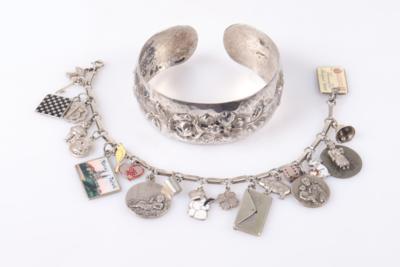 Entzückendes Bettelarmband/ 1 Armspange "Blumen" (2) - Jewellery and watches