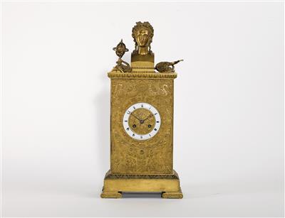 Bronze Kaminuhr - Umění a starožitnosti