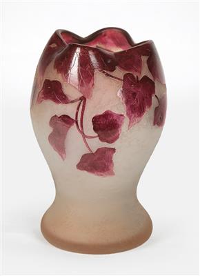 Zierliche Vase - Umění, starožitnosti, sběratelské, nábytek e koberce