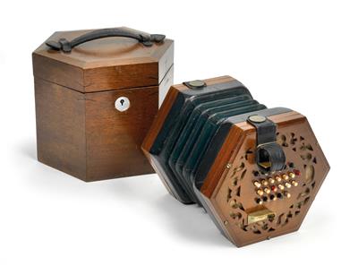 Concertina in C - Musikinstrumente