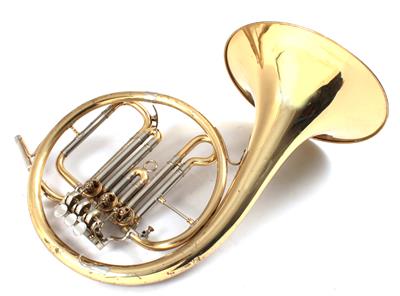 Ein Horn - Musikinstrumente
