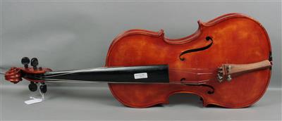 Eine österreichische Kleinmeisterbratsche, - Musical Instruments