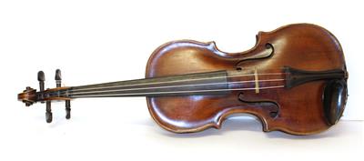 Eine sächsische Geige - Musical Instruments