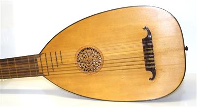 Knickhalslaute - Musical Instruments