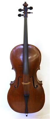 Ein altes Meistercello - Musical Instruments