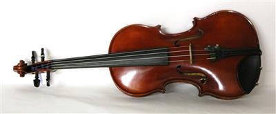 Eine böhmische Geige - Musikinstrumente