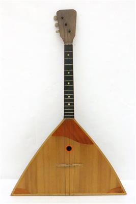 Balalaika - Hudební nástroje