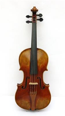 Eine wahrscheinlich französische Geige - Musikinstrumente, historische Unterhaltungstechnik und Schallplatten