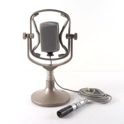 Mikrofon - Hudební nástroje, historická zábavní elektronika a desky