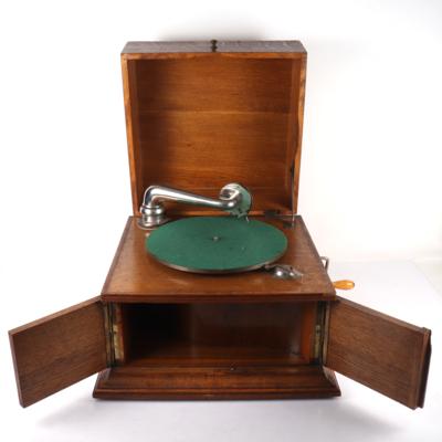 Salongrammophon unbezeichnet - Musikinstrumente, historische Unterhaltungstechnik und Schallplatten