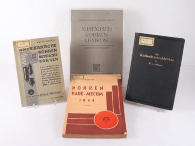 Konvolut Röhrenliteratur - Historická zábavní technika a záznamy