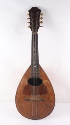 Eine italienische Mandoline - Musikinstrumente