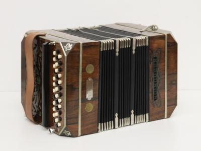 Bandoneon - Musikinstrumente, historische Unterhaltungstechnik und Schallplatten