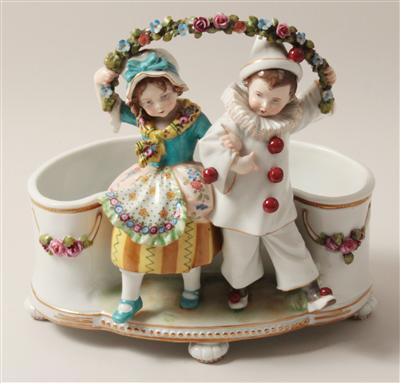 Jardiniere mit Mädchen und Pierrot, - Summer-auction