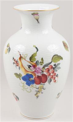 Vase, - Antiquitäten & Bilder <br>(Schwerpunkt: Aquarelle des 19. Jahrhunderts)