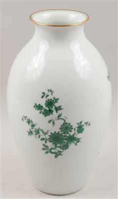 Vase, - Antiques and Paintings