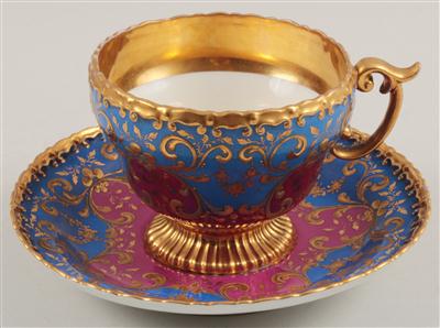 Dekor-Tasse mit Untertasse, - Antiquariato e Dipinti