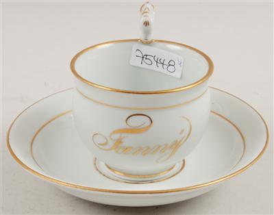 "Fanny"-Tasse mit ergänzter Untertasse, - Antiquariato e Dipinti