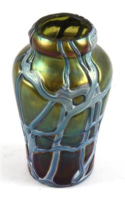 Vase, - Antiques and Paintings