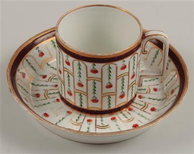 Dekor-Tasse mit Untertasse, - Antiquariato e Dipinti