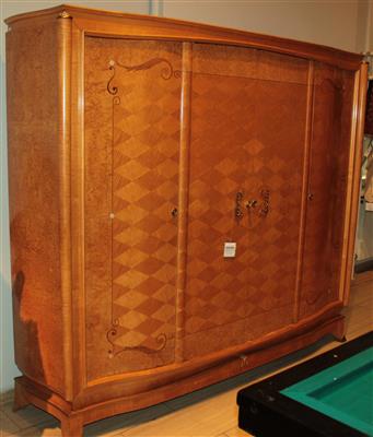 Garderobeschrank um 1930/40, - Saisonabschluß-Auktion<br>Bilder Varia und Antiquitäten