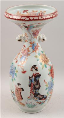 Vase, - Antiques and Paintings