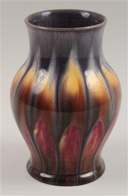 Vase, - Summer-auction