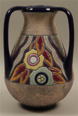 Henkelvase, - Summer-auction