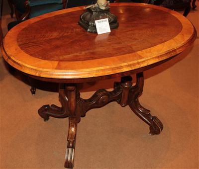 Ovaler Tisch, - Summer-auction