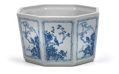 Blau-weißer Cachepot, - Saisoneröffnungs-Auktion Antiquitäten & Bilder