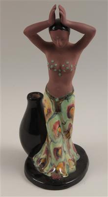 Tanzende Frau mit Vase, - Antiques and Paintings