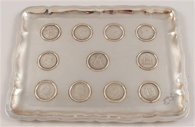 Wiener Tablett mit 11 eingesetzten Münzen, - Antiques and Paintings