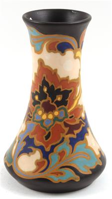 Vase, - Antiques and Paintings