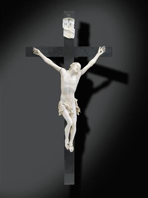 Crucifix with ivory body, - Starožitnosti (Nábytek, Socha?ská díla)