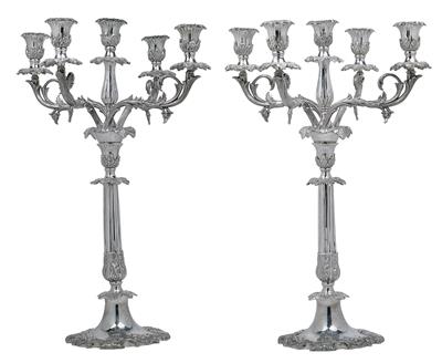 Coppia di candelabri con cinque fiamme, - Oggetti d'arte (mobili, sculture)