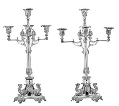 Coppia di candelabri Sheffield a quattro fiamme, - Oggetti d'arte (mobili, sculture)