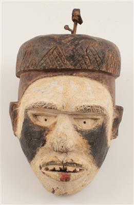 Afrika: Eine dekorative Maske, im Stil der Ibo (oder Ibibio), Nigeria. - Antiquitäten & Bilder