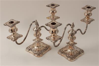 1 Paar zweiarmige Kerzenleuchter, - Saisonabschluss-Auktion Bilder Varia, Antiquitäten, Möbel/Design