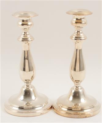 Paar Kerzenleuchter, - Saisonabschluss-Auktion Bilder Varia, Antiquitäten, Möbel/Design
