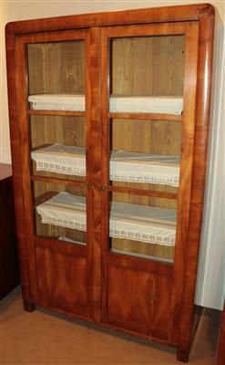 Biedermeier Bücherschrank, - Letní aukce