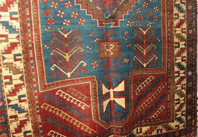 Kazak ca. 240 x 154 cm, - Sommerauktion - Bilder Varia, Antiquitäten, Möbel/ Design