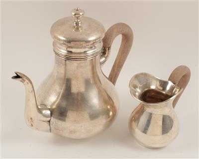 Teekanne und Gießer, - Summer-auction