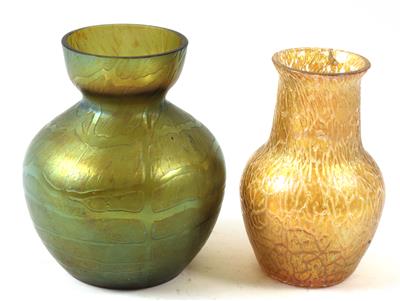 Zwei Vasen, - Summer-auction