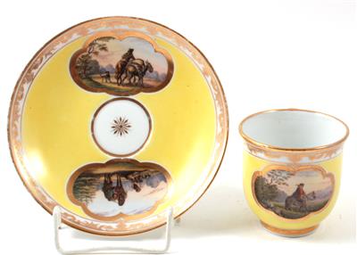 Tasse und Untertasse mit Reitern, - Summer-auction