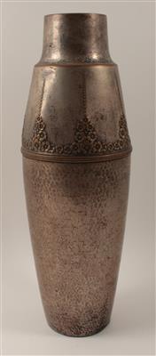 Jugendstil-Vase, - Asta estiva