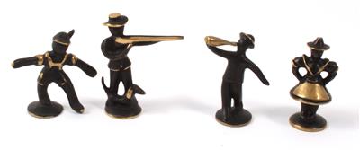 2 Figuren in Tracht, 1 Jäger,1 aus einer Flasche trinkender Mann mit Hut, - Letní aukce