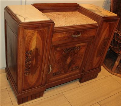 Zierliches Art Deco Buffet um 1930/35, - Sommerauktion - Bilder Varia, Antiquitäten, Möbel