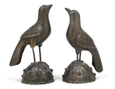 1 Paar Bronzevögel, - Antiques and Paintings