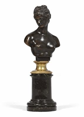 Damenfigur, - Antiquariato e Dipinti